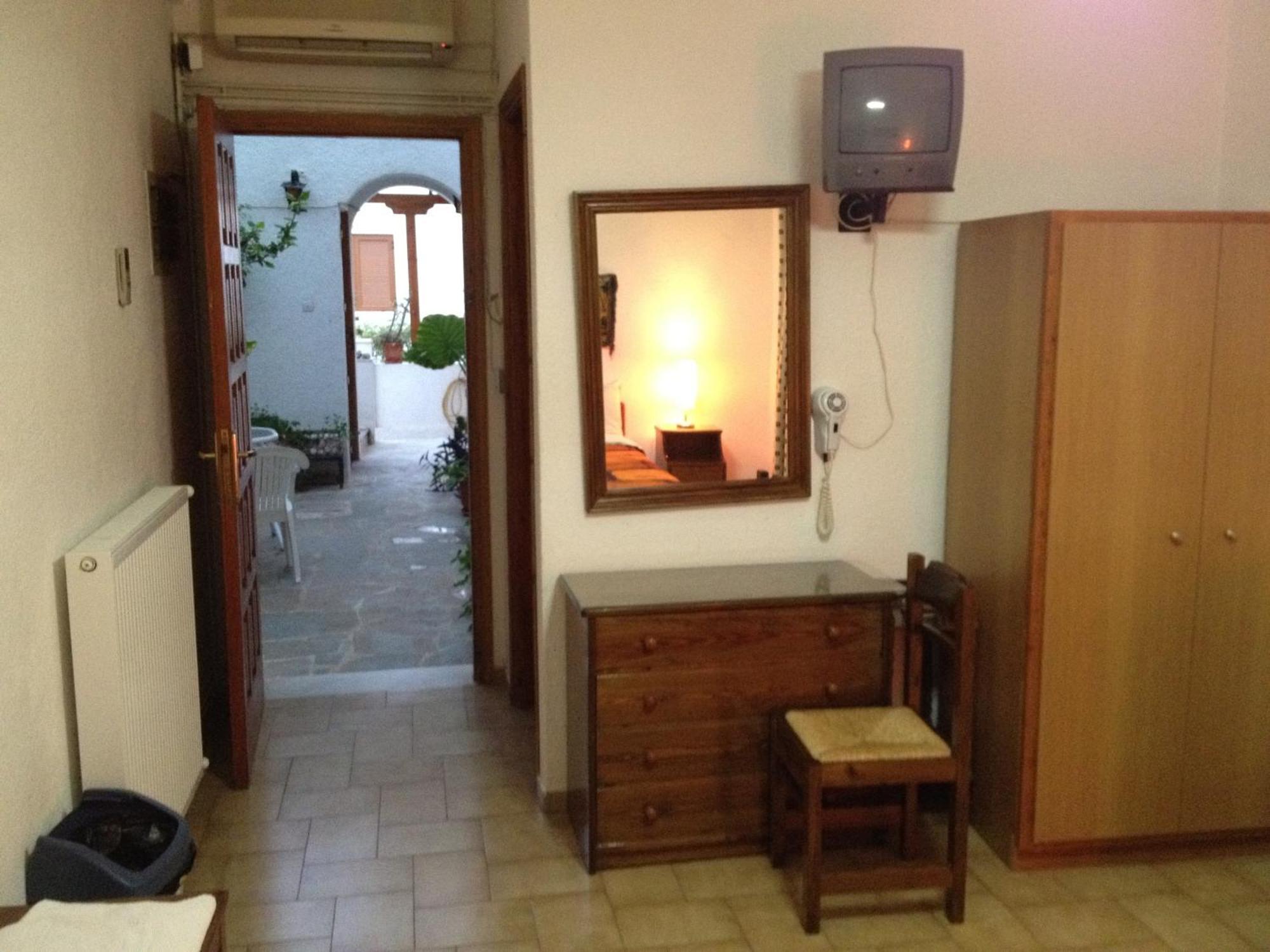 Pantazis Studios Aegina Exteriér fotografie