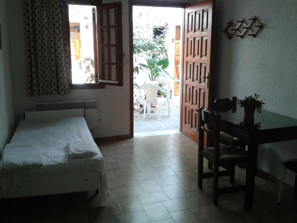 Pantazis Studios Aegina Pokoj fotografie